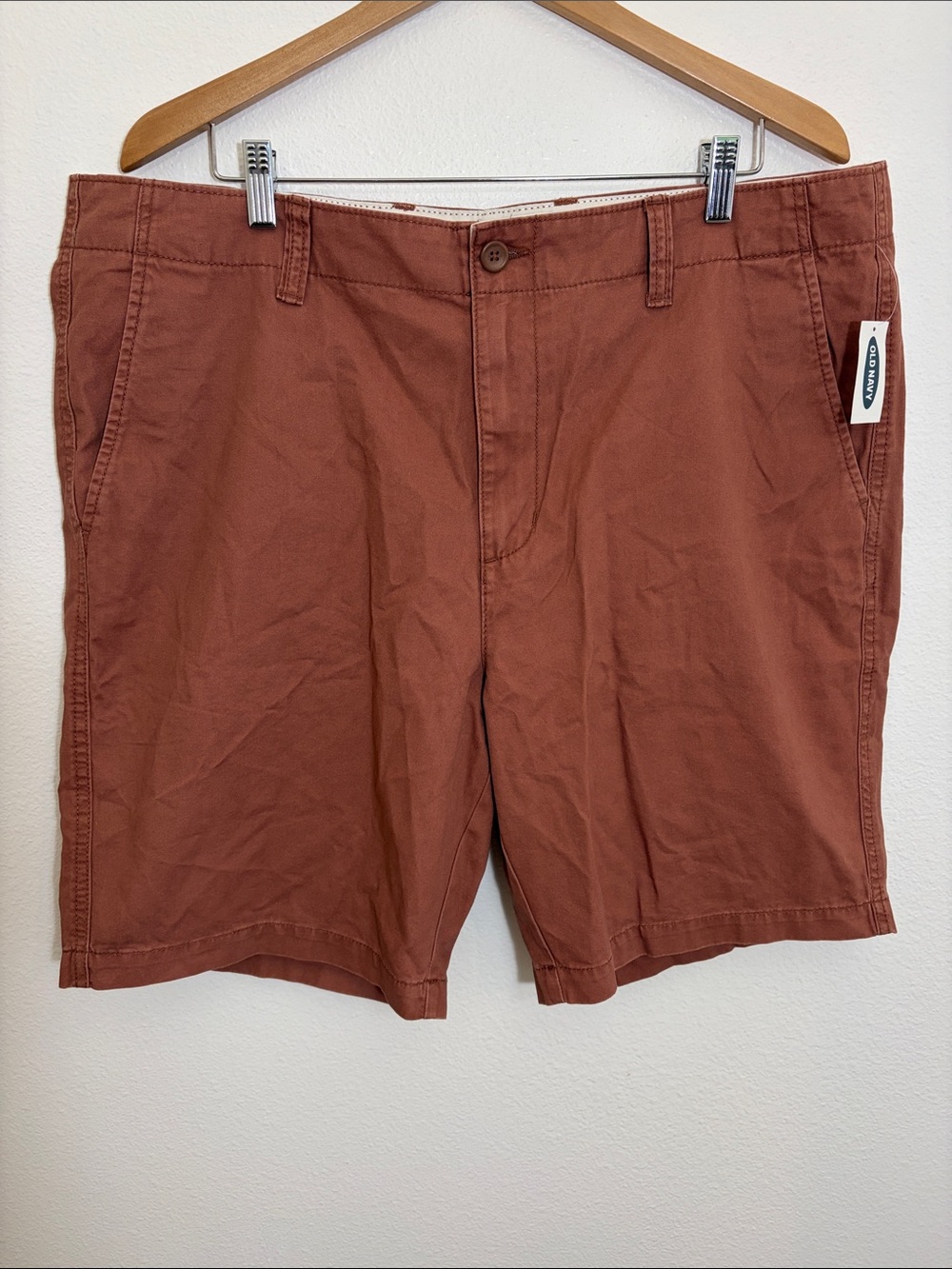 NWT Old Navy Rust Orange Red Lived-In Straight Flat Front Casual Shorts
